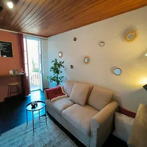 Elegant Au Centre-ville Appartement